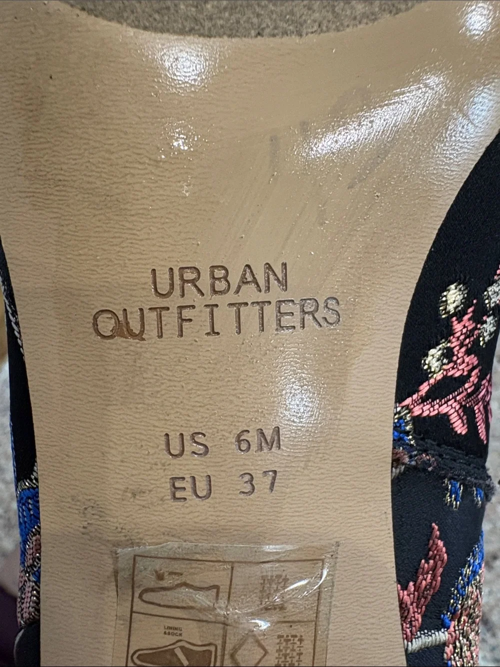 Urban Outfitters Embroidered Black Floral Ankle Booties - Size 6